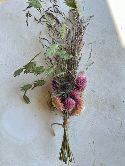 EIGHT- Mini Dried Botanical Bouquet