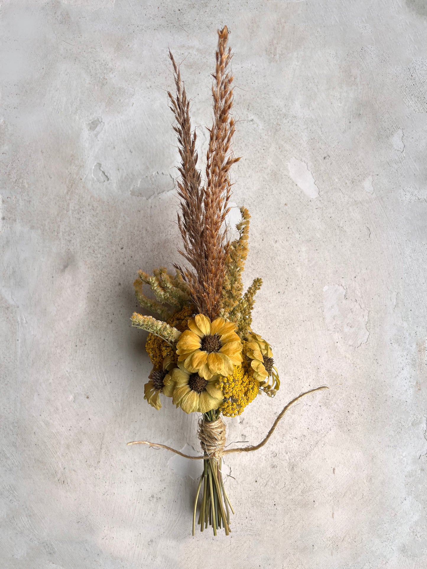 SUSSEX - Dried Botanical Mini Bouquet