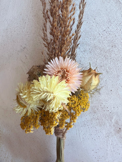 THREE - Mini Dried Botanical Bouquet