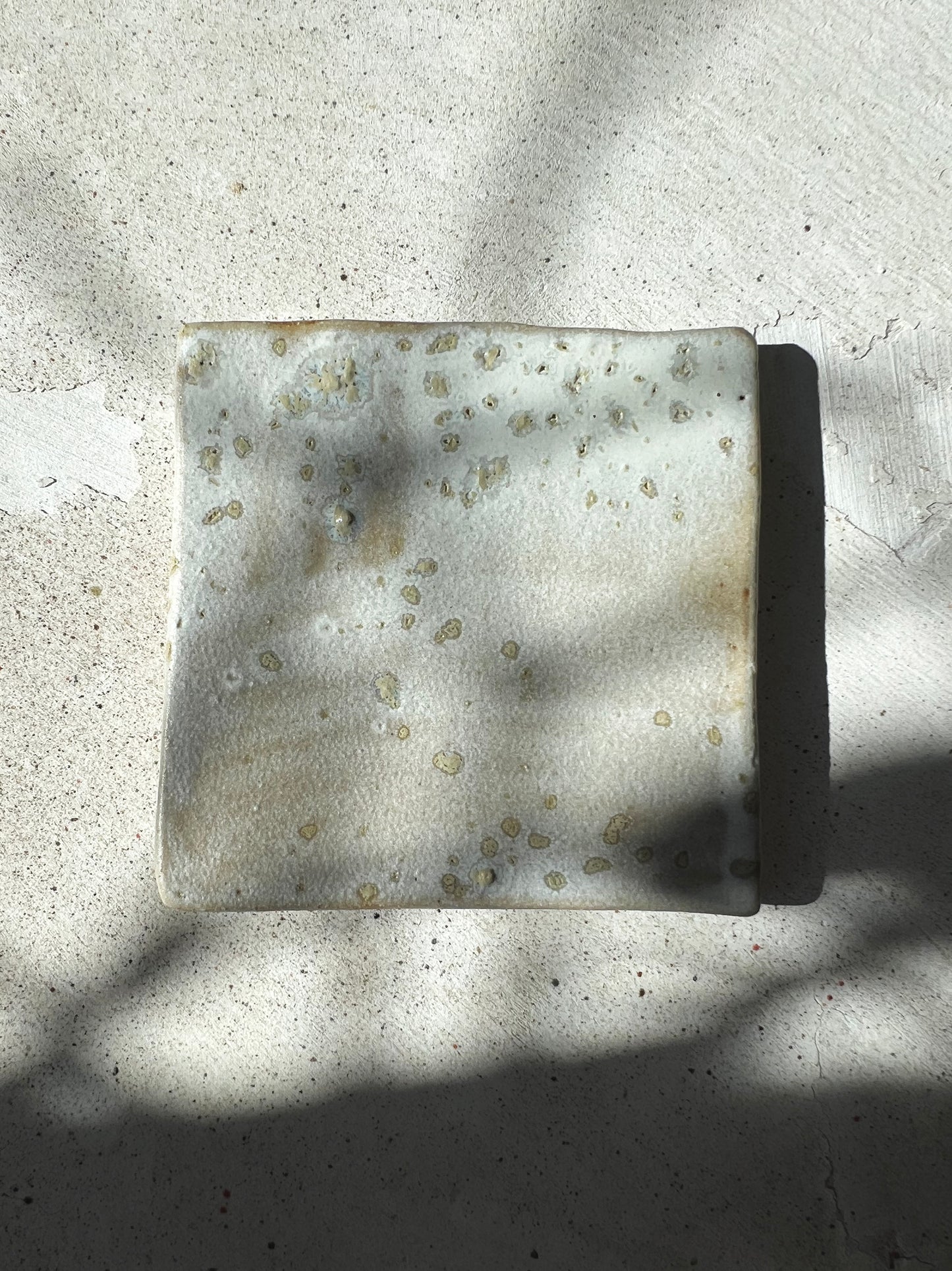 SEA SALT SMUDGE TILE